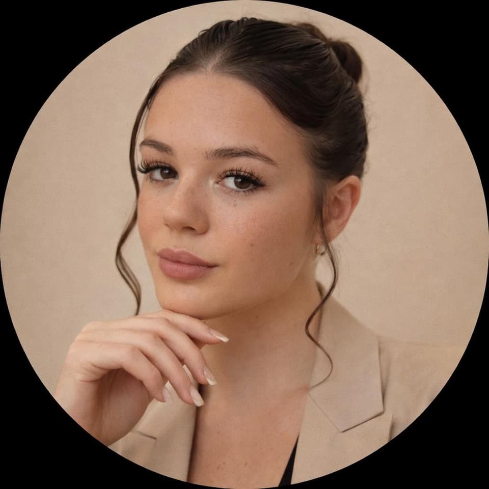 Chelsey, owner and certified extension specialist at Chelsey's Hair, Blandford Forum