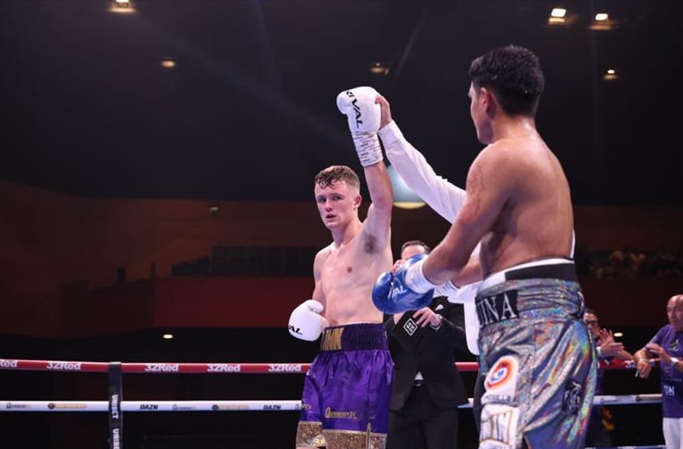 Frankie Wood with raised glove during a bout